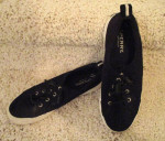 SPERRY CANVAS SHOES - SIZE 6.5