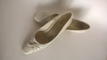 Womens 7M shoes ivory color East Fifth excellent condition gently worn