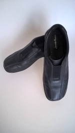 Pair womens 7M shoes JP Booker soft black leather excellent condition