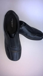 Pair womens 7M shoes JP Booker soft black leather excellent condition