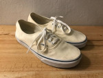 VANS AUTHENTIC SHOES MENS SIZE 8 WOMENS 10.5 OFF WHITE CREAM BEIGE