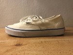 VANS AUTHENTIC SHOES MENS SIZE 8 WOMENS 10.5 OFF WHITE CREAM BEIGE