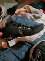 Boys Lebron Witness shoes