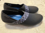 Crocs Womens 11 Shoes Dual Comfort Busy Day Dots Stretch Fabric