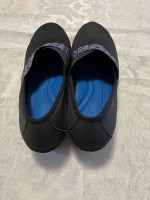 Crocs Womens 11 Shoes Dual Comfort Busy Day Dots Stretch Fabric