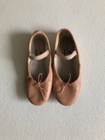 Girl’s Ballet Shoes- Size 1