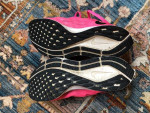 Women's NIKE ZOOM pink size 9.5 running shoes - great