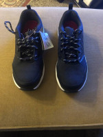 NIB Skechers work shoes sz 7