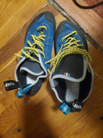 Climbing Shoes size 10/43
