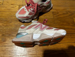 New Balance Azorb Women Shoes Size 5