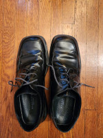 Kenneth Cole Shoes