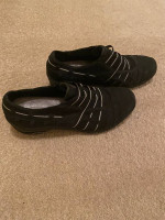 Jambi women’s Black All Terra Design Shoes 9.5 M