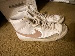 Womens nike shoes