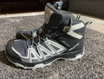 Salomon Women's Robson Mid GTX Gore-Tex Hiking Shoes, Ebony/Pearl Blue/Yucca