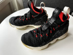 Lebron 15 Boys Basketball Shoes Size 5Y