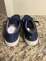 New, casual/beach/boat shoes