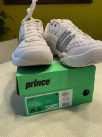 Tennis Shoes - Womens