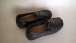 Womens shoes 7.5 wide soft black Strictly Comfort good clean condition