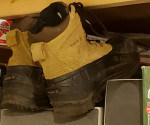 KAMIK BOOTS / SHOES  Size 11, Waterproof, EXCELLENT