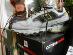 Men/ Womens Shoes