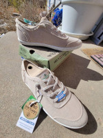 New Women's Skechers Shoes