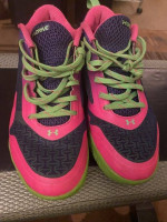 2PAIRS SNEAKERS & 1 PAIR DRESS SHOES   SIZE 7 1/2 - 8
