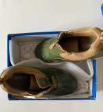Woman's Shoes CougarSport size 10