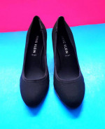 ANNE KLEIN Iflex PumpWomens 3 1/4" Heel Shoes, Black, Fabric, Size 10M