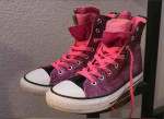 Converse girl shoes sz 3 & 4