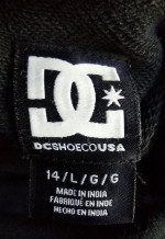 Boy's DC Shoes brand black hooded sweatshirt - Size 14