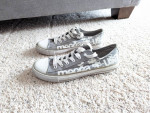 Men's Mecca gray canvas shoes - size 11