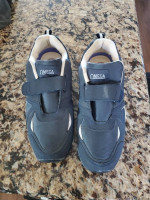 MEN'S WALKING SHOES OMEGA COMFORT ZONE SIZE 12 LIKE NEW