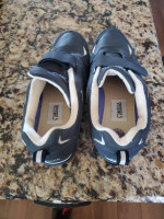 MEN'S WALKING SHOES OMEGA COMFORT ZONE SIZE 12 LIKE NEW