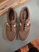 Sperry shoes size 12