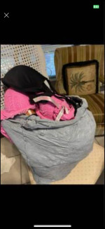 Tons of womens clothes,szL,xl 8 shoes)take all