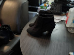 Lots of shoes size is 8 8 1/2 and 9
