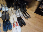 29 pairs of womens shoes and boots size 8.5-9