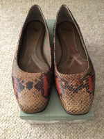 Size 8 Women's Nurture Brand Shoes NEW IN BOX