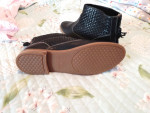 WOMEN'S HUSH PUPPY SHOES / BOOTS SIZE 9.5 CASUAL YET DRESSY BROWN