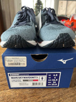Women’s running shoes