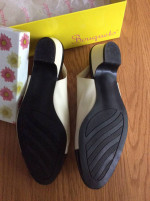 Tan-black sling back shoes kitten heel 10WW