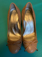 Tahari shoes 3 inch heels