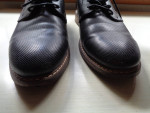 Like New Men's Shoes size 8