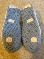 SOHO Women’s Leather Athletic Shoes *New*