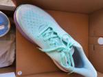 Women's shoes
