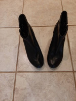 Black Cassie KK Ankle Boot Shoes 8M Women/ Ladies
