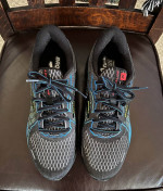 Mens Brooks Adrenaline 21 running walking tennis shoes