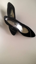 Womens shoes 7M black velvet PM Collection by 925 new unworn condition