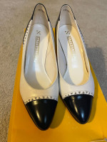 Women’s Leather Dress Shoes **New**