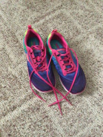 Ladies Size 8.5 Skechers Multi-colored Tennis Shoes
